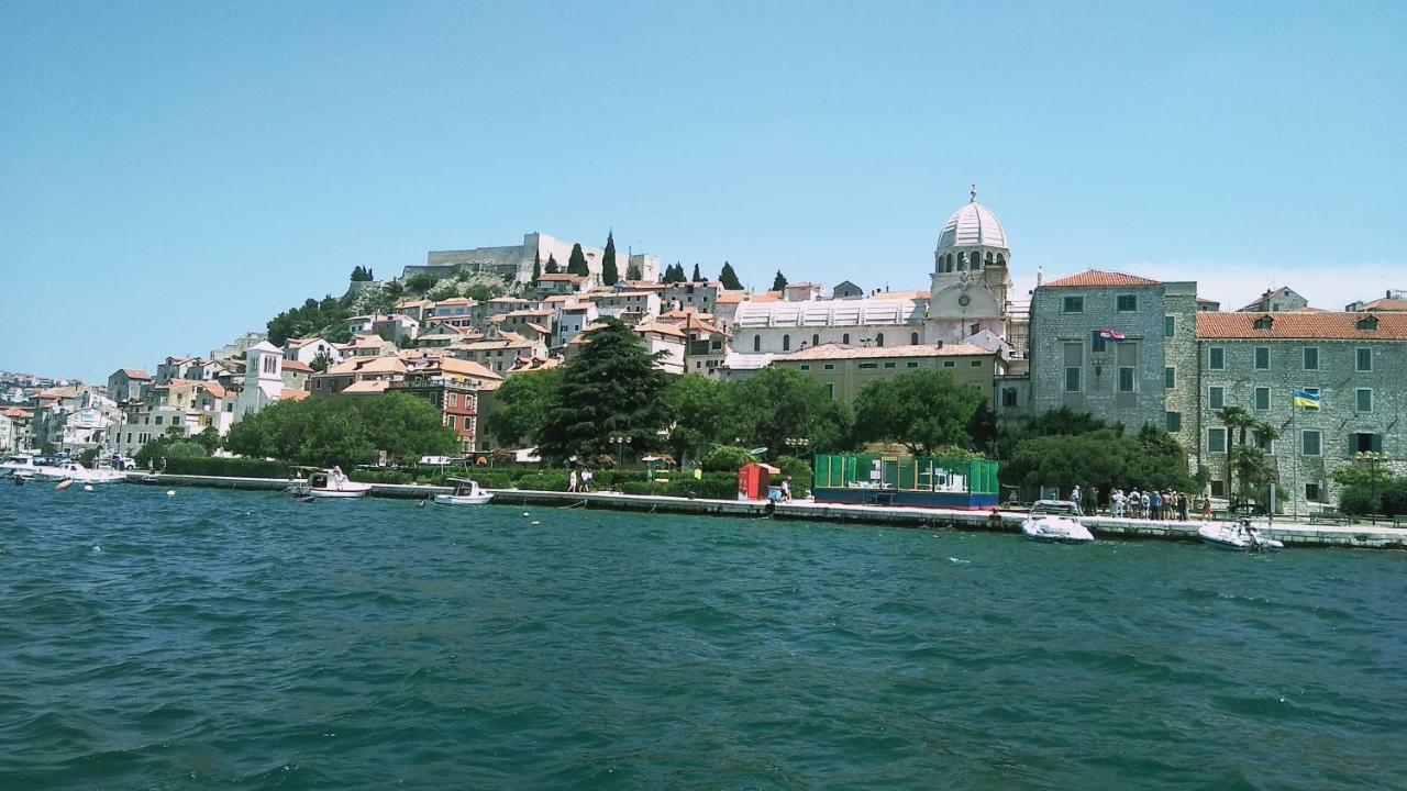 Apartment Oliveto Šibenik Exteriör bild